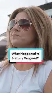 Mercedes Everett's Instagram, Twitter & Facebook