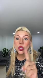 Stella Guzmán 🌺 (@stellaguz67)