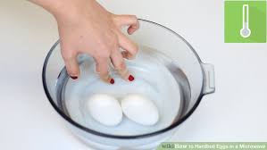 100 eggs were boiled in a microwave to work out whether the bang was harmful. How To Boil Eggs In Microwave Without Exploding How To Wiki 89