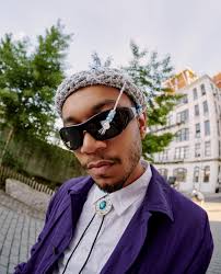 Legendary @wesleyjoseph__ for @_manabouttownuk styled by @jamie__ortega