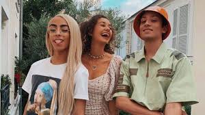 Que du léna situations 📲 Lena Situations Super Fan Of The Song Lights Off By Bilal Hassani World Today News