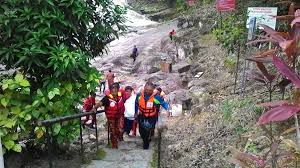 Sebab jarak perjalanan tak jauh sangat. Bernama V Twitter Seorang Mekanik 30 Mati Lemas Ketika Mandi Bersama Rakan Di Air Terjun Chamang Bentong Petang Tadi Bomba