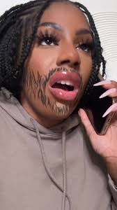 It’s only awkward when you’re not attracted to them 🥴 lmao! #comedy #funny  #guyfriends #jokes #miriamj #malefriends #femalefriendship