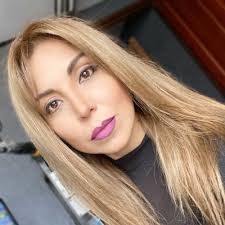 karen cruz vega (@cruzkaren_)