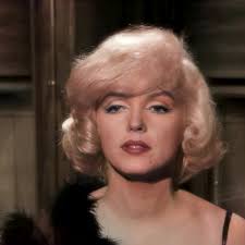 # ***Marilyn Monroe*** "Some Like It Hot" (1959), "Certains L'Aiment Chaud"  (1959) ***Irresistible Marilyn*** NOTE : The sound for the first 31 seconds  was muted in some countries. I apologize for the ...