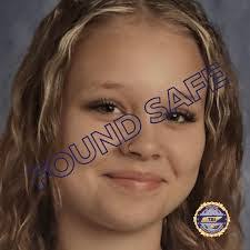 Wendy Merriman's Instagram, Twitter & Facebook