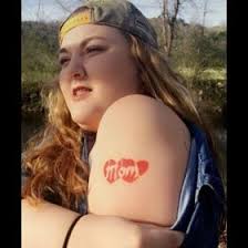 Profil de Kaitlin Dunn (DunnBeinKaitlin)