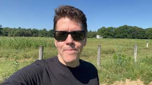 I’ve been to Stonehenge in England. I’ve been to America’s Stonehenge in  New Hampshire, and now I can say I’ve been to Ponyhenge in Lincoln,  Massachusetts. The Druids were clearly busy., #stonehenge ...