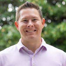 We're thrilled to congratulate Andrew Norton, our Vice President of Legal  at Fred Smith Company, for his well-deserved feature in the Vanguard Law  Magazine! Andrew's exceptional legal expertise and leadership continue to