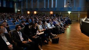 Users won't have to worry about topping up cards, buying tickets, paying for individual fares anymore. Mobility As A Service With Great Potential Comes Great Discussion Uitp Summit