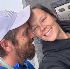 How to make dill pickles taste like store-bought ones?