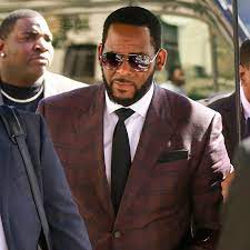 Kelly has not only been active in his singing career but also in his production his net worth today amounts to $1 million as of february 2021. X4lu160aeeeusm