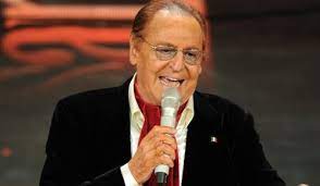 Renzo Arbore Eta Altezza Peso Moglie Figli Tutto Sull Artista Tuttivip