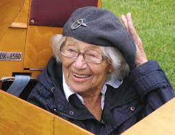 A German's impressions of gliding in England in the 1930s Guckel G-1  blended wing body International news Modelling report Ral