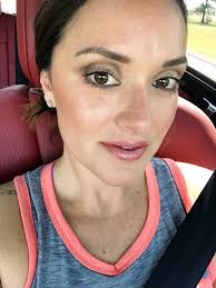 We do not care that when I was at a speaking engagement and my teeth popped  out first the top then I took out the bottoms hmmm 🤨 and continued  speaking and