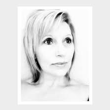 Ek het alweer nie 'n persent gekoop nie. MAAR EK IS JOU PERSENT. Stella  Strauss geluk met jou verjaardag. Vandag is jy ouer as ek. Ek sal later in  die jaar in