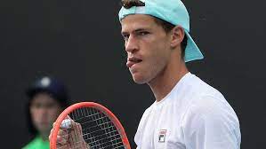 El argentino diego schwartzman, 'peque', entró en el top10 de la clasificación mundial, en el además de la entrada de schwartzman, entre los diez primeros el griego stefanos tsitsipas gana un. El Peque Schwartzman Debuta En Lyon Ante El Frances Gasquet Telam Agencia Nacional De Noticias