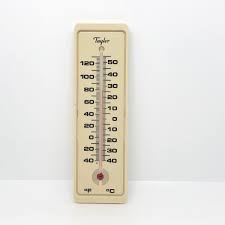 Taylor Vintage Beige Plastic Indoor Outdoor Thermometer With Celsius And Fahrenheit Outdoor Thermometer Thermometer Indoor Outdoor