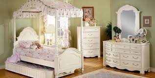 I have a french provincial bedroom set from the 1960s, i think from wards. French Provincial Bedroom Furniture You Ll Love In 2021 Visualhunt