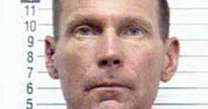 Murder suspect faking mental disability, doctor says