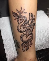 Top 31 snake tattoos ideas 2020 inspiration guide in egypt, the cobra is a symbol of wisdom and power. Snake Tattoo Tattoo Artist Cross Tattoo Studio Pai Facebook