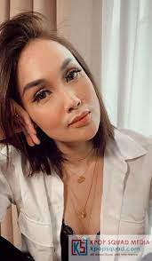 Minggu, 06 mei 1979 tempat lahir : Profil Biodata Biografi Dan Fakta Lengkap Sara Wijayanto Paranormal Paling Cantik Dan Seksi Di Indonesia Kpop Squad Media All About K Pop And Intermezzo