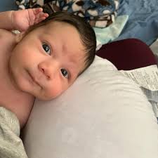 Oh hi baby boy 💙 Is he starting to look like me ? Or does he still look  like his dad ? @omaraminnn