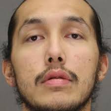 Green Bay police seeking man for parole violation