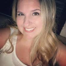 Traceys Flowers, 201 W Main St, Fleetwood, PA 19522, US