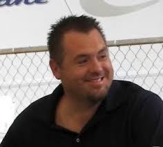 Robert Baucom's Instagram, Twitter & Facebook