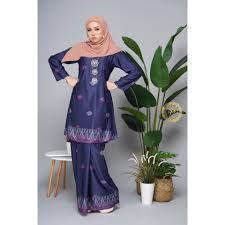 Contoh baju kurung moden kain songket downlllll mp3 & mp4. 15 Trend Terbaru Baju Kurung Moden Songket Terkini Jm Jewelry And Accessories