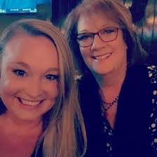 Gayle Thompson's Instagram, Twitter & Facebook