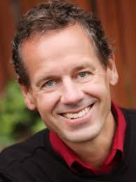 Evan Christian's Instagram, Twitter & Facebook