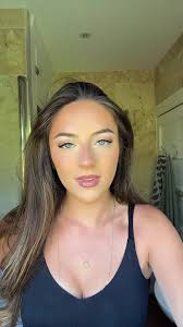 Eleanor Saunders Short