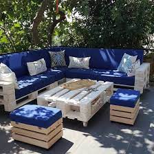 nicolle covelli adli kullanicinin adornos para hogar panosundaki pin palet koltuk arka bahce susleri pallet patio