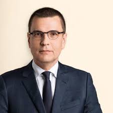 CEO of Chaumet Jean-Marc Mansvelt set up a virtual museum so clients can  experience products anywhere