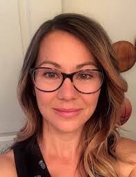 Sarah Heidel's Instagram, Twitter & Facebook