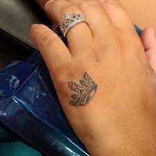 When you know the meanings behind, it's definitely strong personal statement besides the girly style. Crown Tattoos Time To Get Your Reign On Crown Tattoos For Women Small Crown Tattoo Crown Tattoo Design