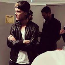 Pin By David Silva On Avicii Avicii Best Dj Tim Bergling