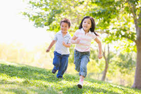 Doing crafts with your kids can help develop their coordination, improve visual processing abilities, hone fine motor skills in the smallest kids, and allow children of all ages to express themselv. Keeping Children Healthy The Rite Way Mommy Mundo
