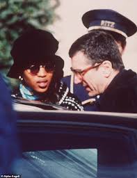 Naomi campbell is one of the few models of her generation who can really be called a supermodel and a fashion icon. Naomi Campbell 50 Insists She Has Nothing But Love For Ex Skepta 37 Daily Mail Online