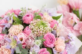 Disegno di bouquet di fiore in un vaso da colorare disegni da. 1 993 125 Foto Bouquet Di Fiori Immagini E Vettoriali