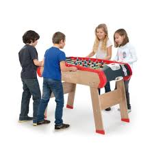 L'équipe la plus titrée de la compétition est le real madrid avec 10 titres. Babyfoot Champions Smoby Pour Enfant Des 8 Ans Oxybul Eveil Et Jeux