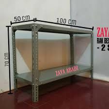 Buat meja dengan besi siku dan alas keramik, kuat dan tahan lama, bagus utk meja taman, yang sering terkena hujan dan matahari langsung. Lagi Tren Kursi Dari Besi Siku Lubang Ideku Unik