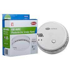 First alert sealed ionization 10 year smoke alarm is powered by lithium battery for a full 10 years of protection without having to change the batteries. Brooks Australia Pty Ltd