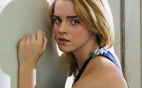 But in actuality, watson was born with blonde hair, which she often sports today. Hd Wallpaper Emma Watson Women Blonde Brown Eyes Actress Hair Portrait Wallpaper Flare