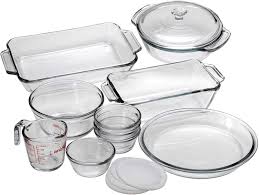 8 dinner knives, 8 dinner forks, 8 salad forks, 8 dinner spoons, 8 teaspoons, pierced serving spoon, serving spoon, serving fork featured in honey gold and cream colors, honeycomb is ideal for a warm harvest table setting. Anchor Hocking Oven Basics Glass Bakeware Set 15 Piece