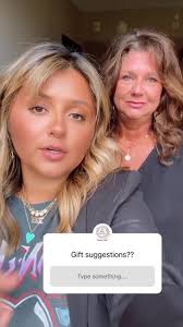 Don't trust the wrong brand with your holiday gifts. Shop BEARPAW