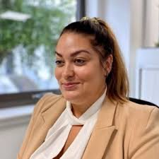 14 Reviews of Sarah Loveridge rated 5.0/5 at HCR Law