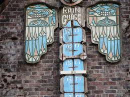Rain Gauge Note Wrong Spelling Picture Of Lake Quinault Lodge Tripadvisor
